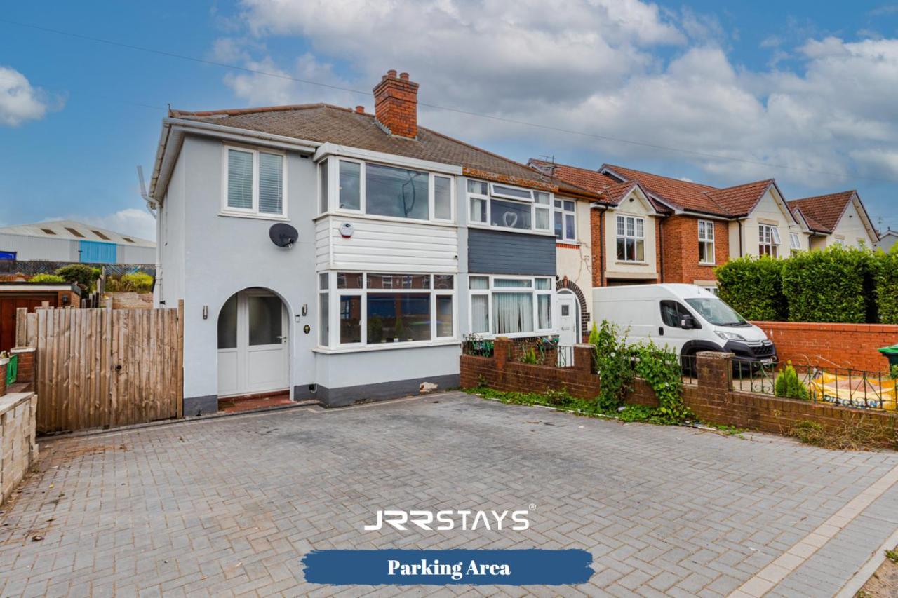 Tipton 3 Bedroom House Garden Sleeps 7 - Jrr Stays Coseley Exterior photo